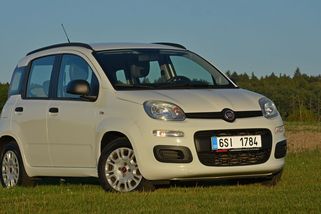 Test ojetiny: Fiat Panda III je jedno z nejlepších malých aut a pod kapotou má zázrak. Pověrám o italských vozech nevěřte - Garáž.cz